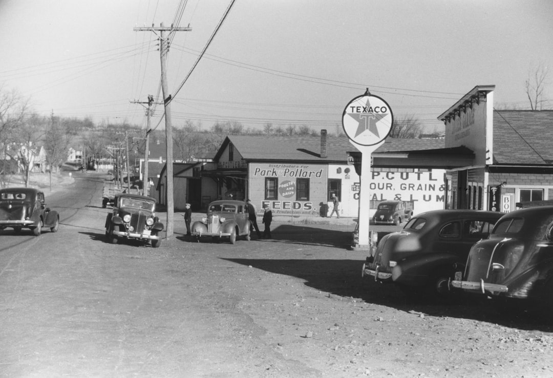 Rural crossroads near Crump, Tennessee